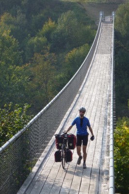 Hängebrücke.jpg
