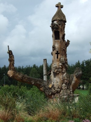 2 Skulptur Jakobsweg.jpg