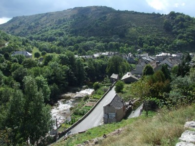 3 Le Pont de Montvert im Tal des Tarn.jpg