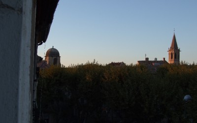 5 Blick aus Hotelzimmer über Carpentras.jpg